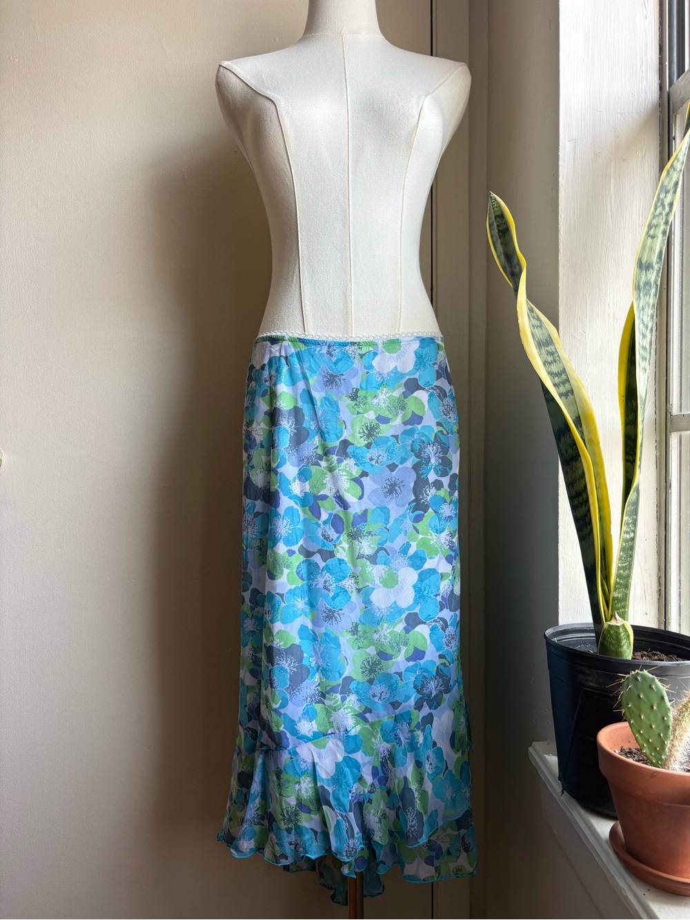 sigurd olsen blue floral midi skirt